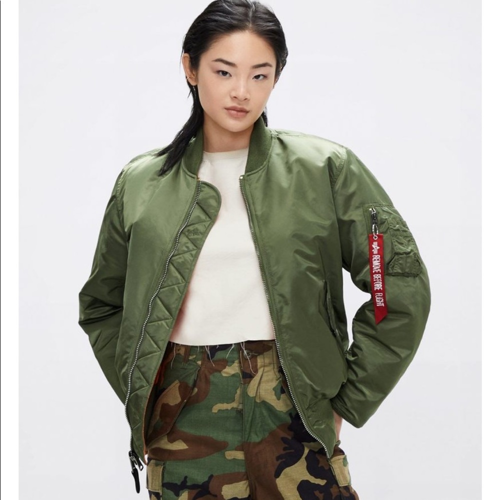 Alpha Industries MA-1 Bomber Jacket size XS